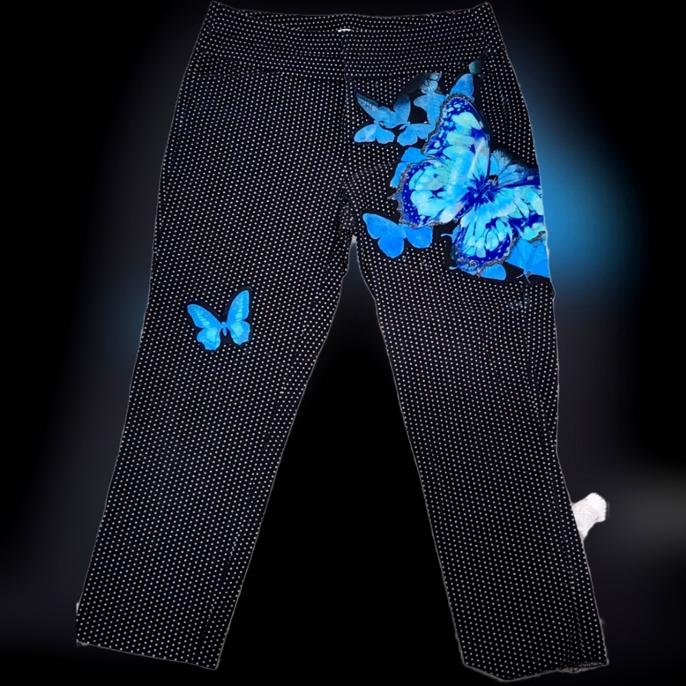 Butterfly Capri's - Picture 2 of 3